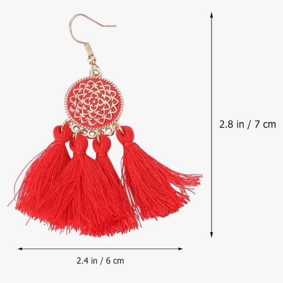 Set of 3 Tassel Earrings – Red, Ivory, and Black | Lightweight & Hypoallergenic - Picture 5 of 5